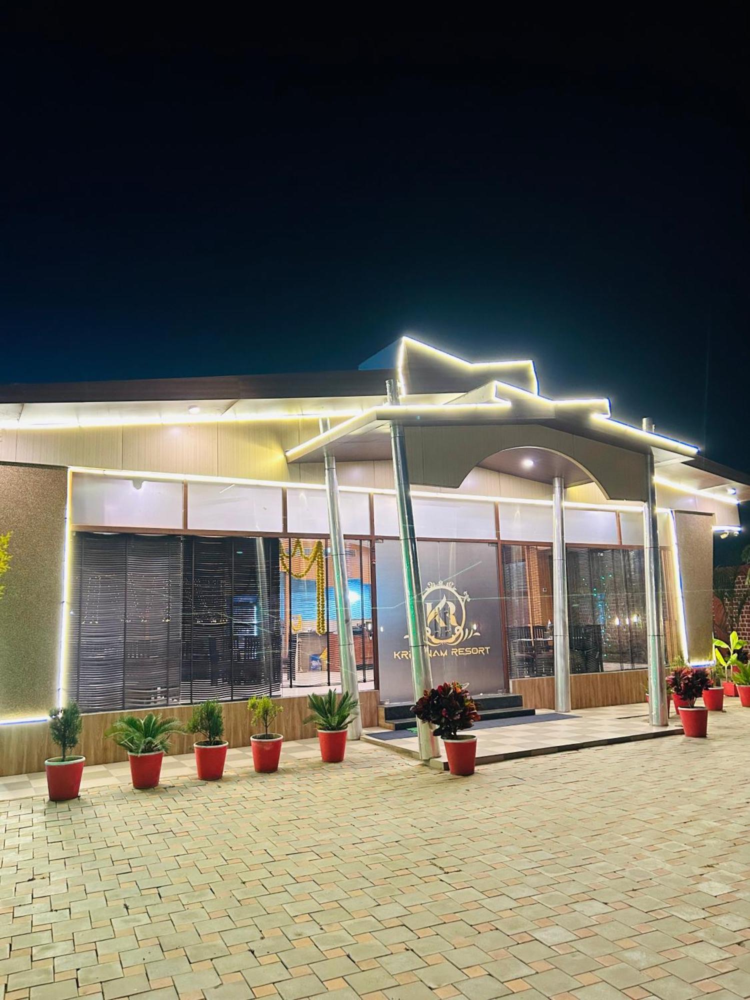Krishnam Resort Jabalpur Eksteriør bilde